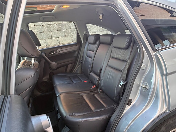 Honda CR-V 23 of 28
