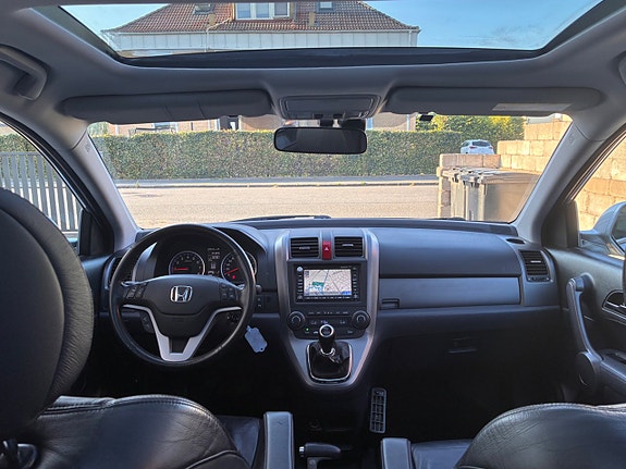 Honda CR-V 13 of 28