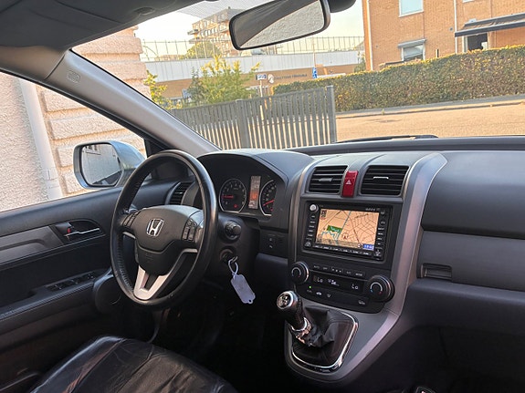 Honda CR-V 15 of 28
