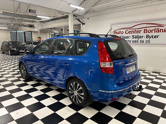 Hyundai i30 5 of 5