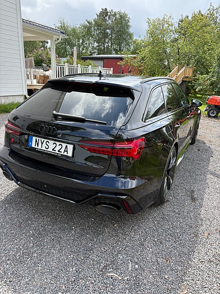 Audi RS6 4 of 5