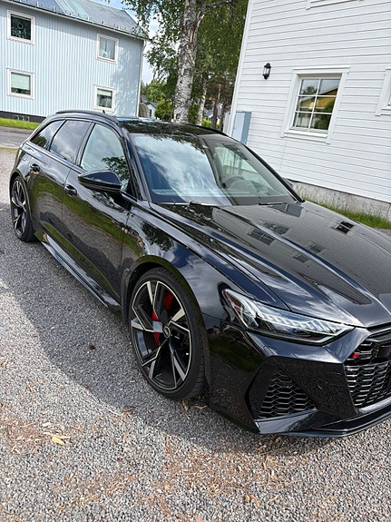 Audi RS6 3 of 5
