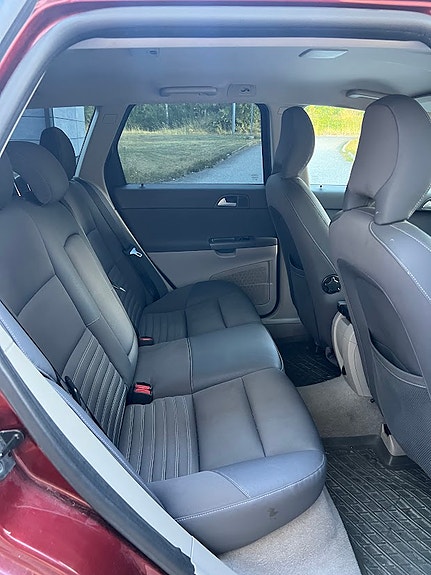 Volvo V50 8 of 14