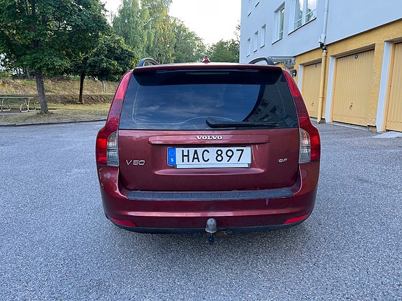 Volvo V50 12 of 14
