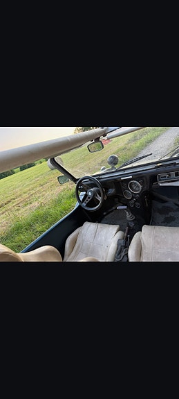 Volkswagen 1500 2 of 3