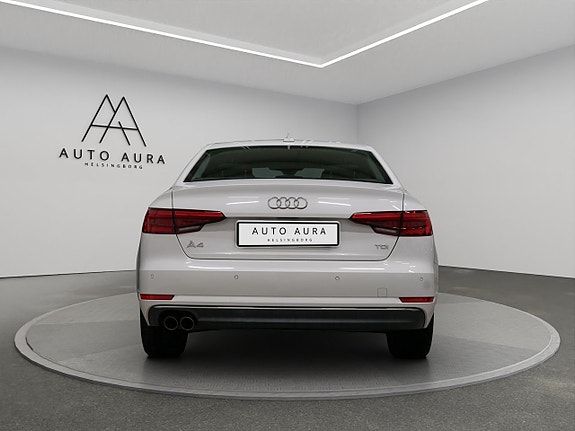 Audi A4 5 of 5