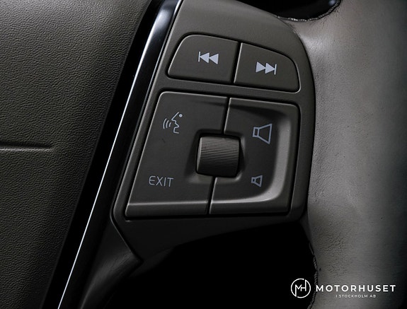 Volvo XC60 19 of 21