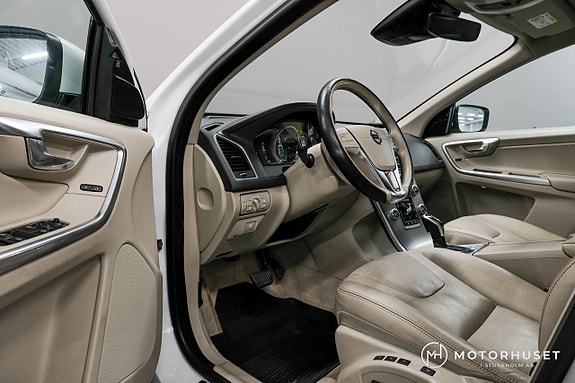 Volvo XC60 7 of 21