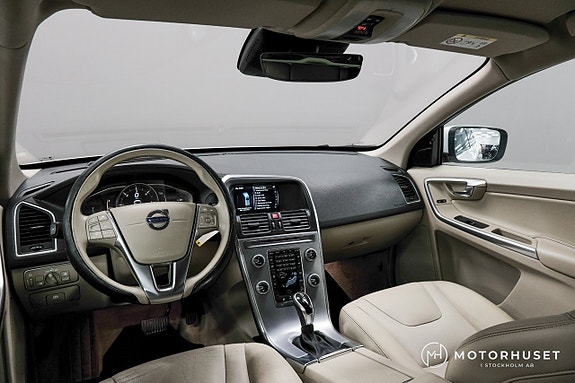 Volvo XC60 8 of 21