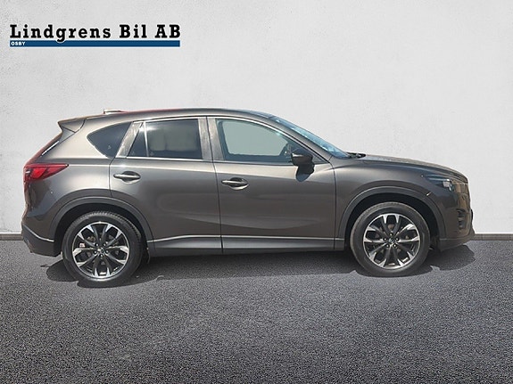 Mazda CX-5 2 of 5