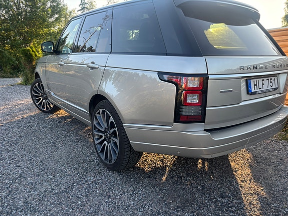 Land Rover Range Rover 5 of 5