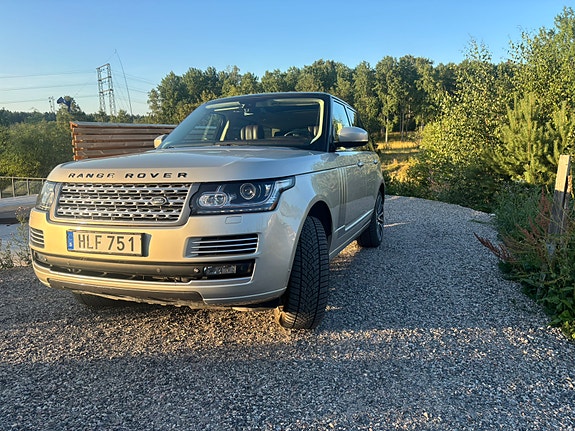 Land Rover Range Rover 6 of 21