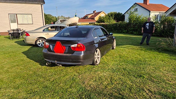 BMW 325i 7 of 10