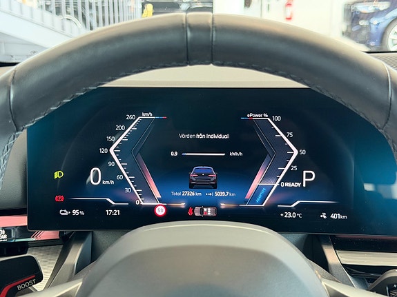 BMW i5 21 of 23
