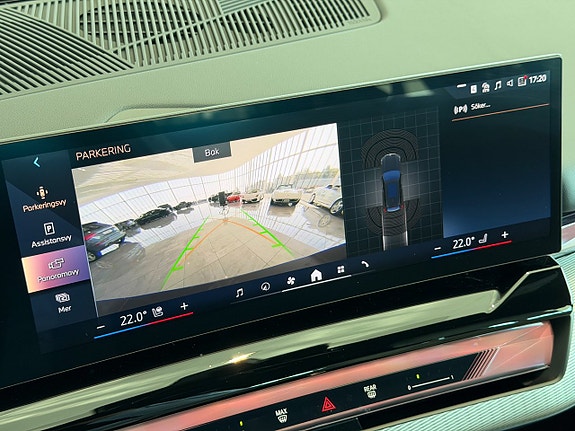 BMW i5 20 of 23