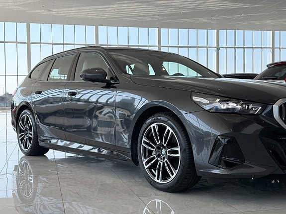 BMW i5 23 of 23