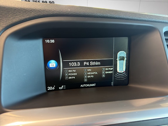 Volvo V60 Cross Country 19 of 24
