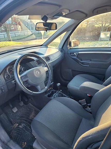 Opel Meriva 4 of 4