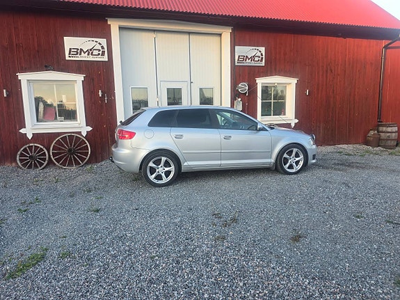 Audi A3 3 of 4