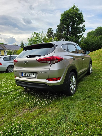Hyundai Tucson 4 of 5