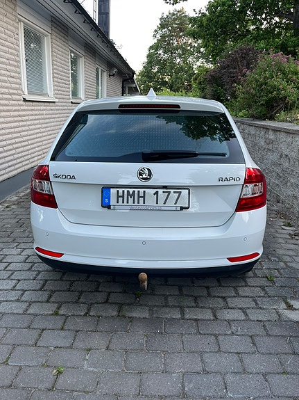 Skoda Rapid Spaceback 3 of 5