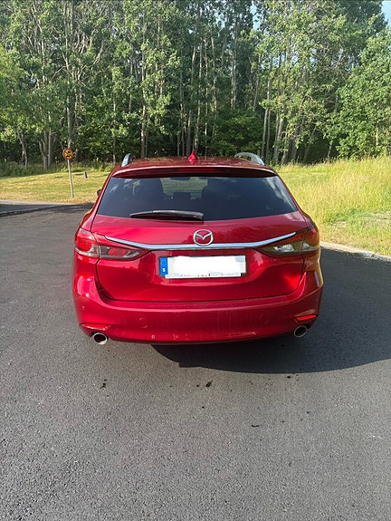 Mazda 6 5 of 5