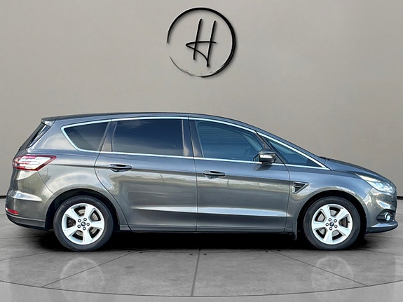 Ford S-MAX 6 of 12