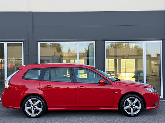 Saab 9-3 2 of 5