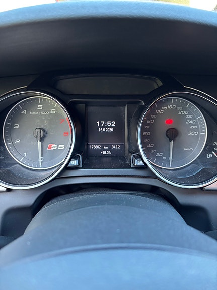Audi A5 5 of 8