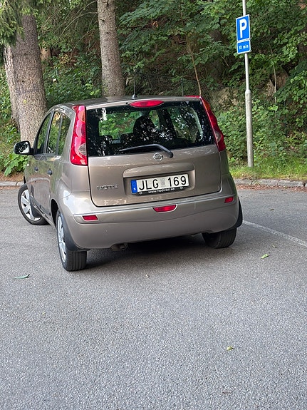 Nissan Note 4 of 5
