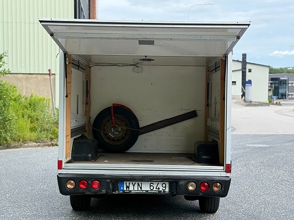 Peugeot Partner 6 of 9