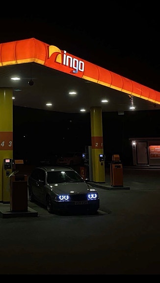 BMW 525i 15 of 30