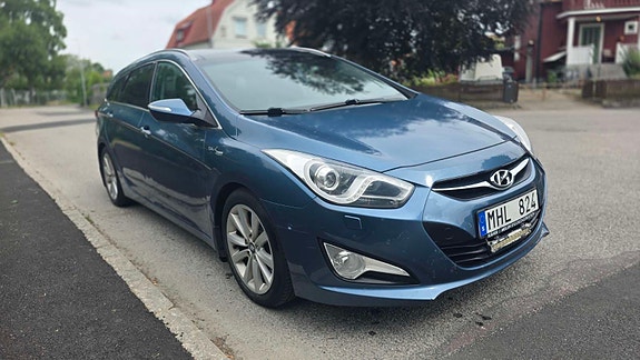 Hyundai i40 2 of 5