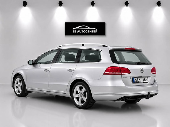Volkswagen Passat 3 of 5