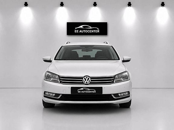 Volkswagen Passat 8 of 11