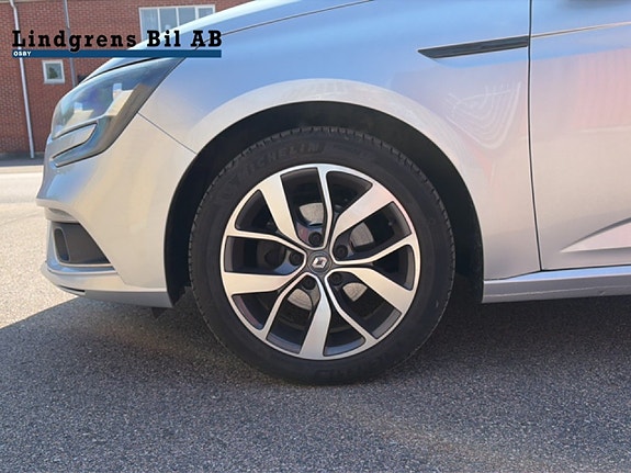Renault Megane 6 of 11