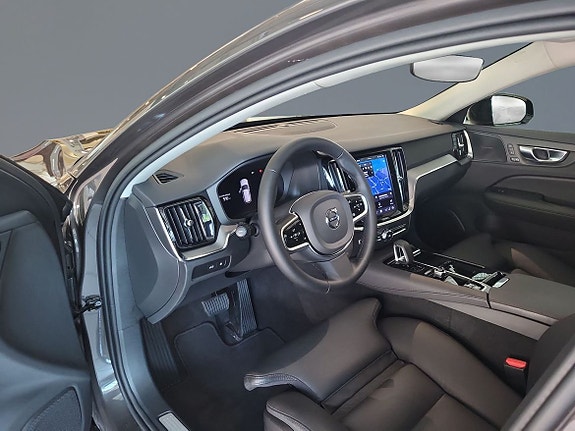 Volvo V60 5 of 9