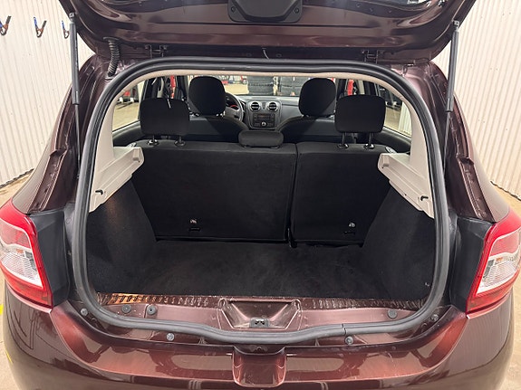 Dacia Sandero 8 of 10