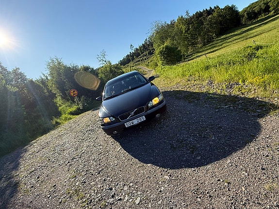 Volvo S60 3 of 18
