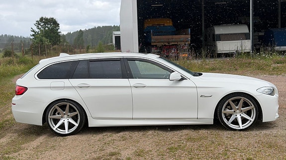 BMW 520d 5 of 5