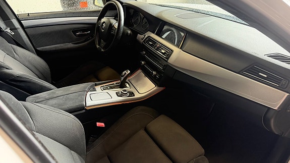 BMW 520d 17 of 22