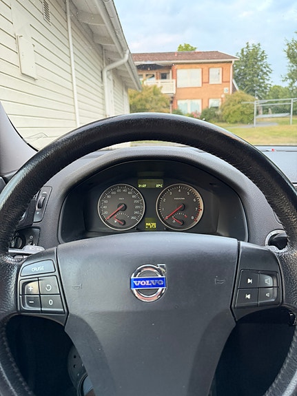 Volvo V50 9 of 10