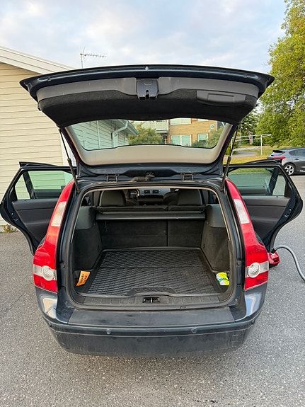 Volvo V50 5 of 5
