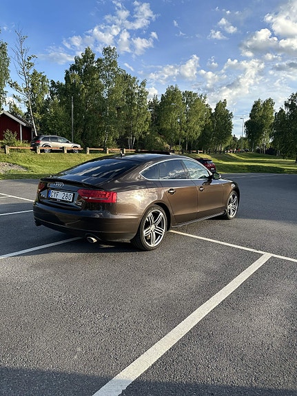 Audi A5 6 of 12