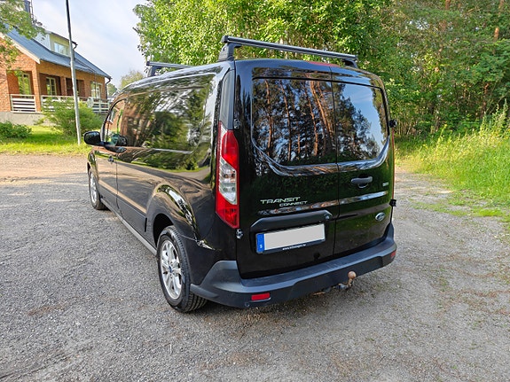 Ford Transit Connect 4 of 5