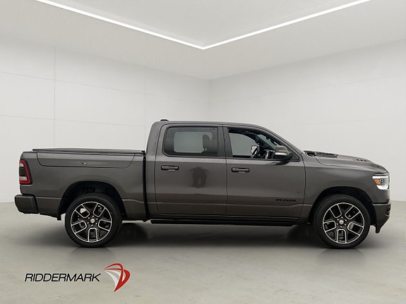 Dodge RAM 1500 2 of 5
