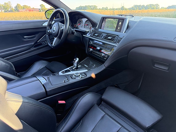 BMW M6 3 of 5