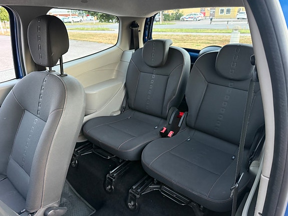 Renault Twingo 25 of 29