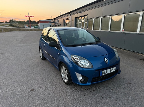 Renault Twingo 6 of 29