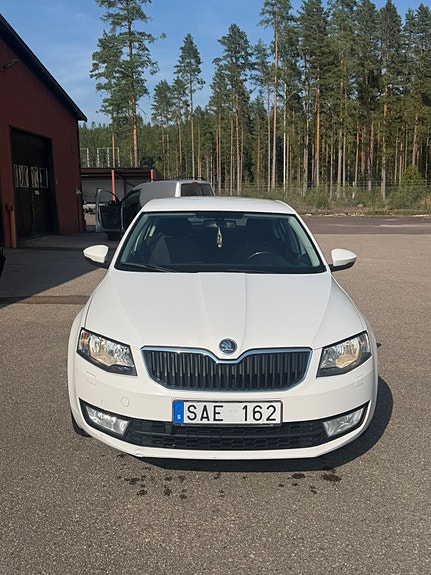 Skoda Octavia 9 of 10